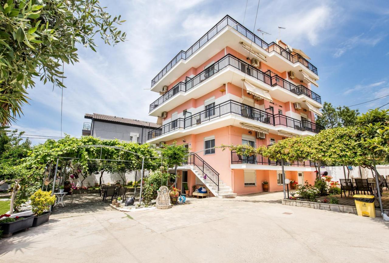 Ianos Apartments Потос Екстериор снимка