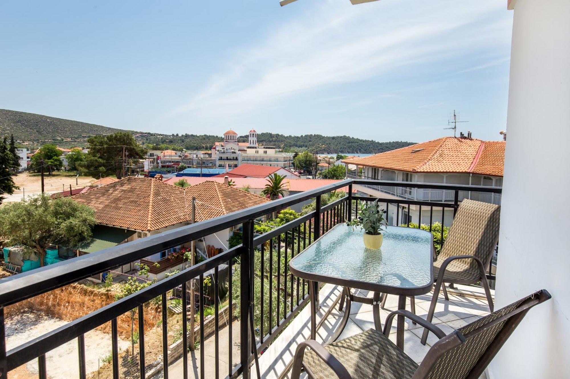 Ianos Apartments Потос Екстериор снимка