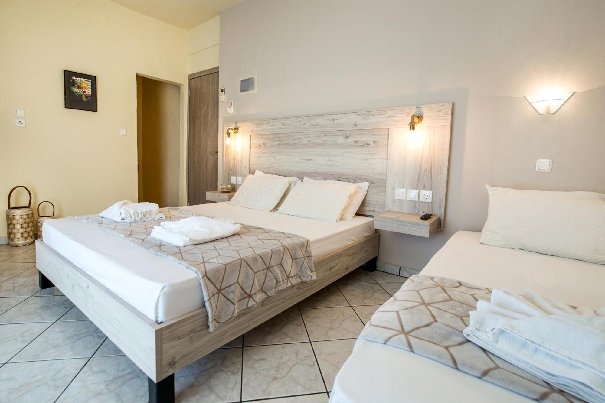 Ianos Apartments Потос Екстериор снимка